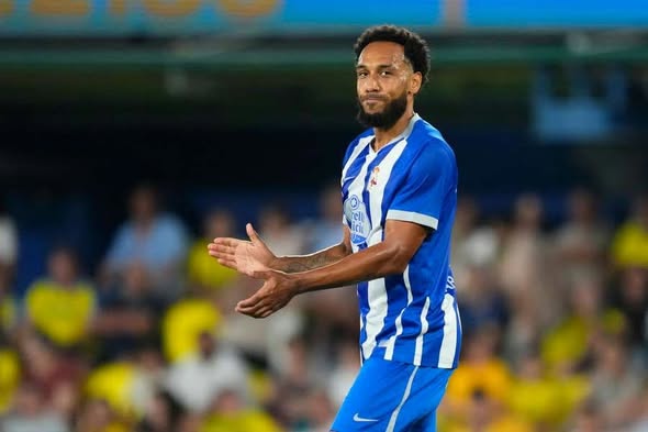FOOTBALL : LE COME-BACK DE PIERRE-EMERICK AUBAMEYANG À L'ENTRAÎNEMENT Football Le Come Back De Pierre Emerick Aubameyang A L Entra